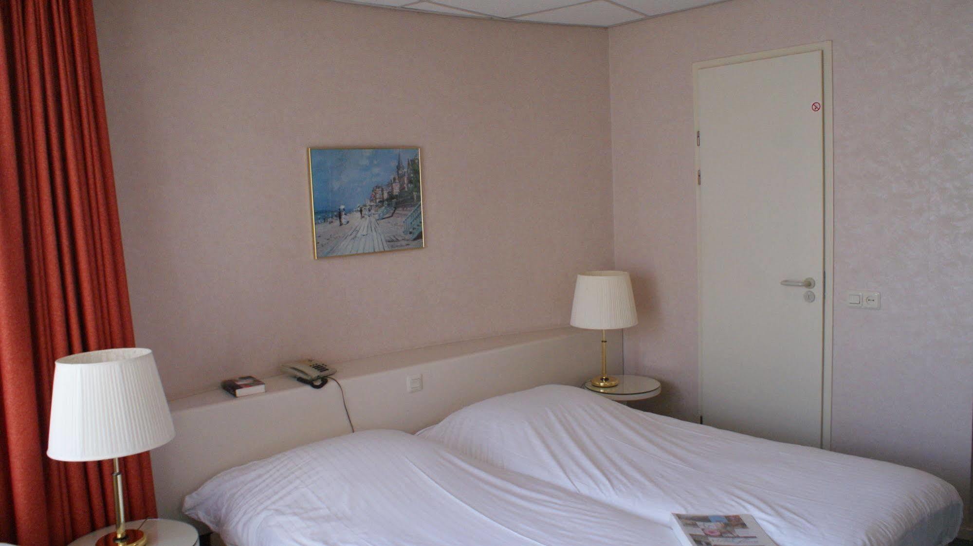 Hotel Flora Hillegom Esterno foto