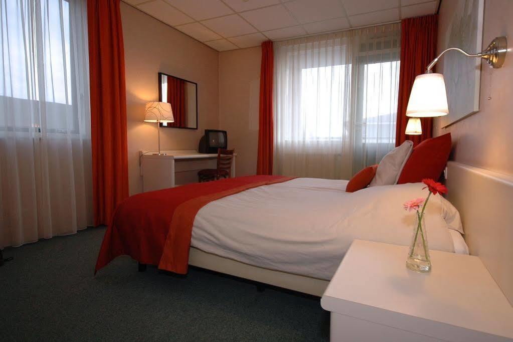 Hotel Flora Hillegom Esterno foto