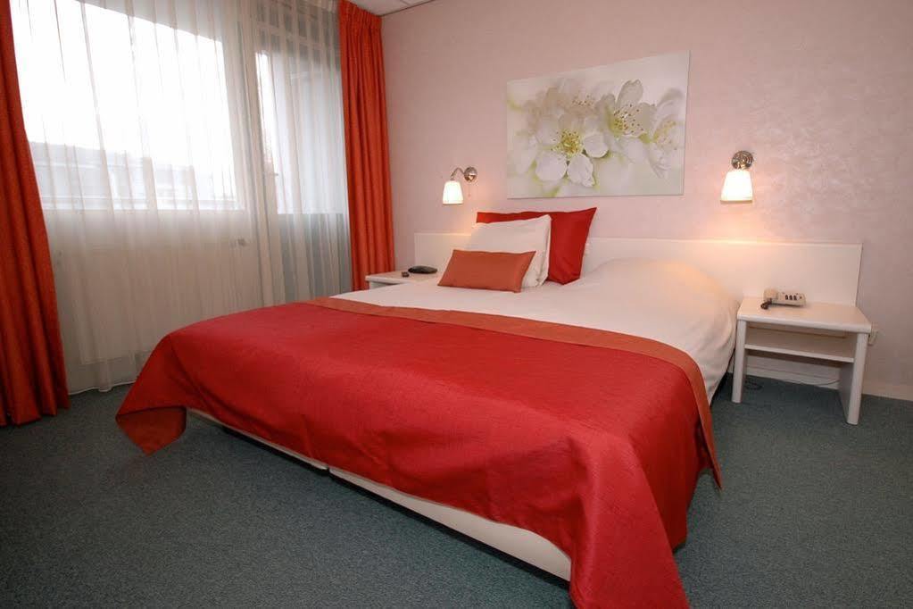 Hotel Flora Hillegom Esterno foto